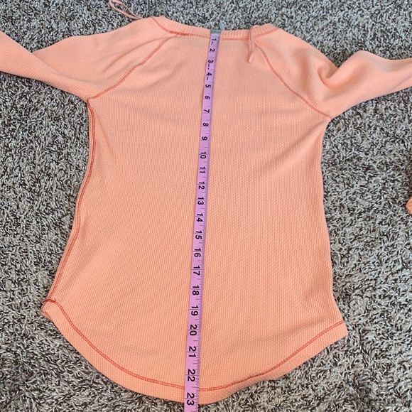 Free people women’s xs‎ in the mix thermal top in desert orange combo - Picture 8 of 9